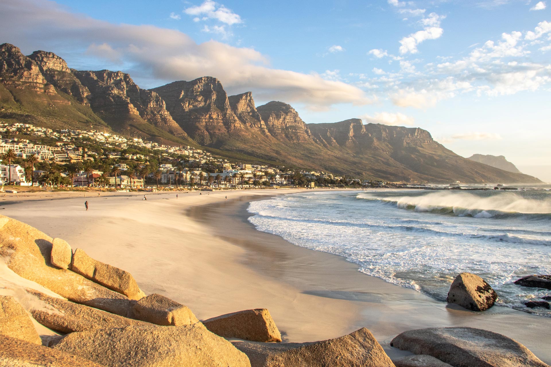 camps-bay-adobe-stock_336124894.jpg