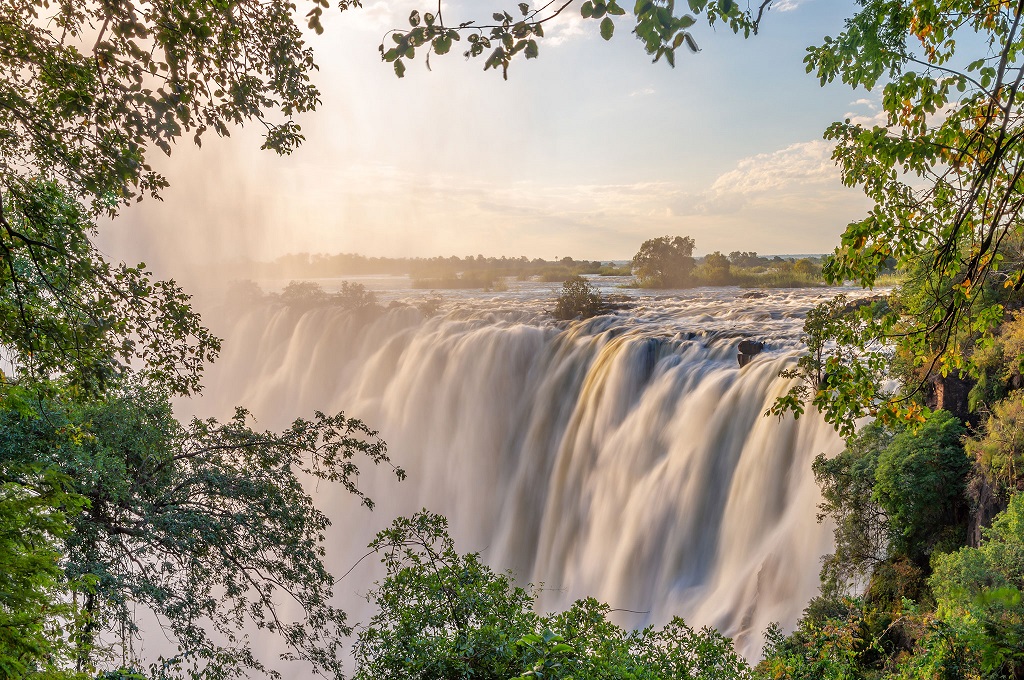 victoria-falls-on-zambezi-river-between-zambia-and-zimbabwe-AdobeStock_224141869.jpg